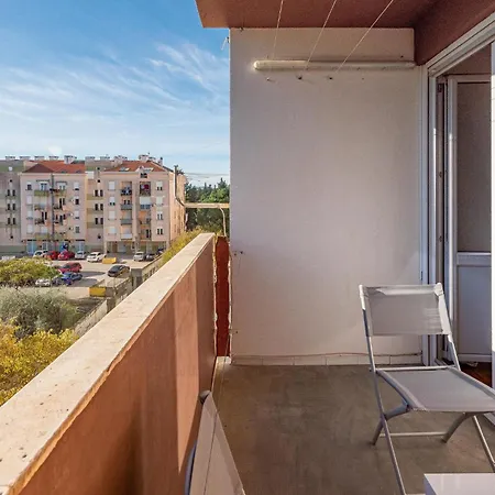1 Bedroom Cozy In