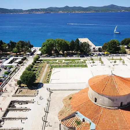 Apartmán 1 Bedroom Gorgeous In